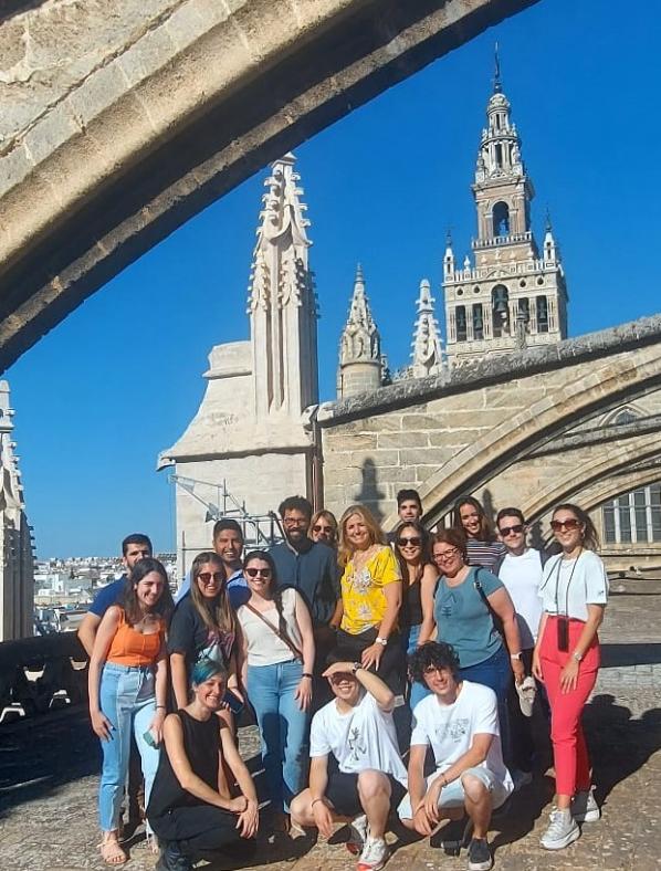 Visita docente de estudiantes de la ETSIE y ETSA a la Catedral de Sevilla 